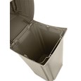 The Ranger® Container features Rubbermaid’s famous durability, modern styling, and easy-to-service design.