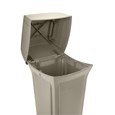 The Ranger® Container features Rubbermaid’s famous durability, modern styling, and easy-to-service design.