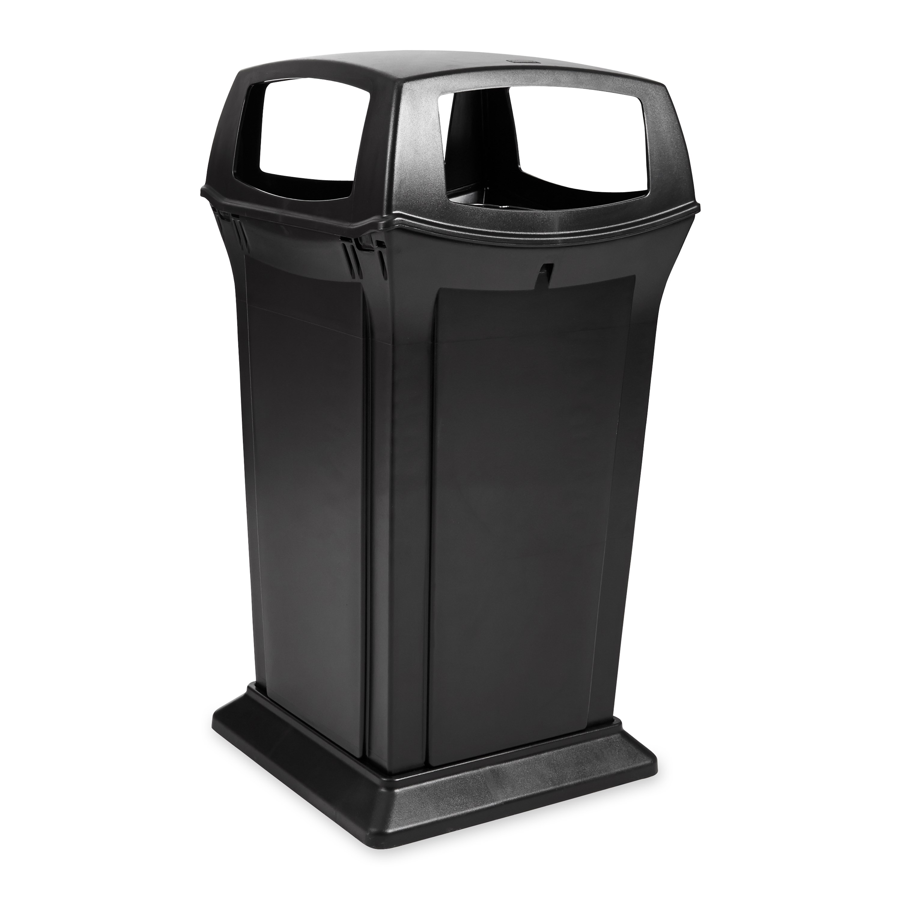 The Ranger® Container features Rubbermaid’s famous durability, modern styling, and easy-to-service design.