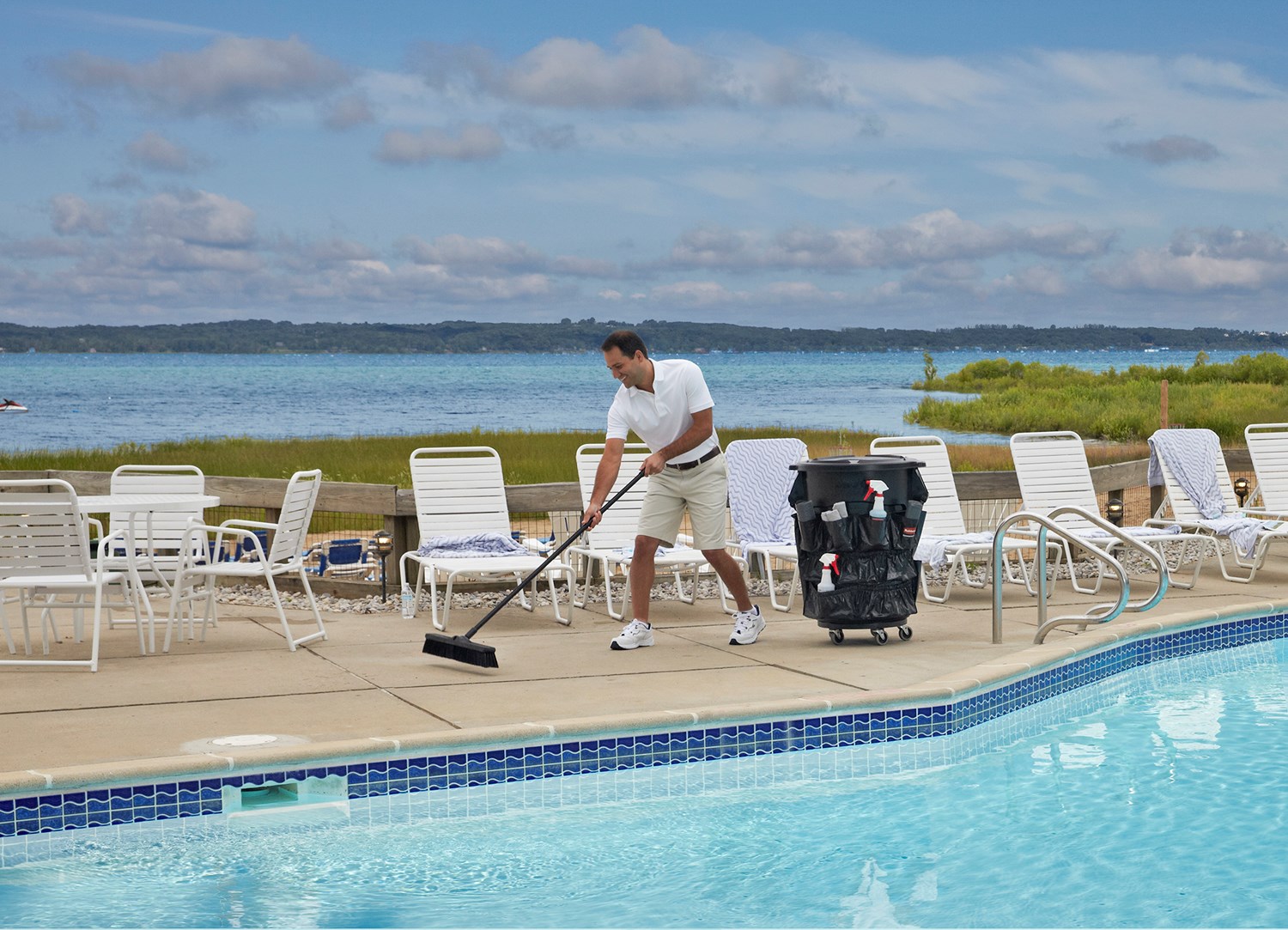 Turn your Rubbermaid Commercial BRUTE® container into a cleaning cart with storage and transport for spray bottles, wet-floor signs, lobby dust pan, brushes, liners, gloves, and other cleaning supplies