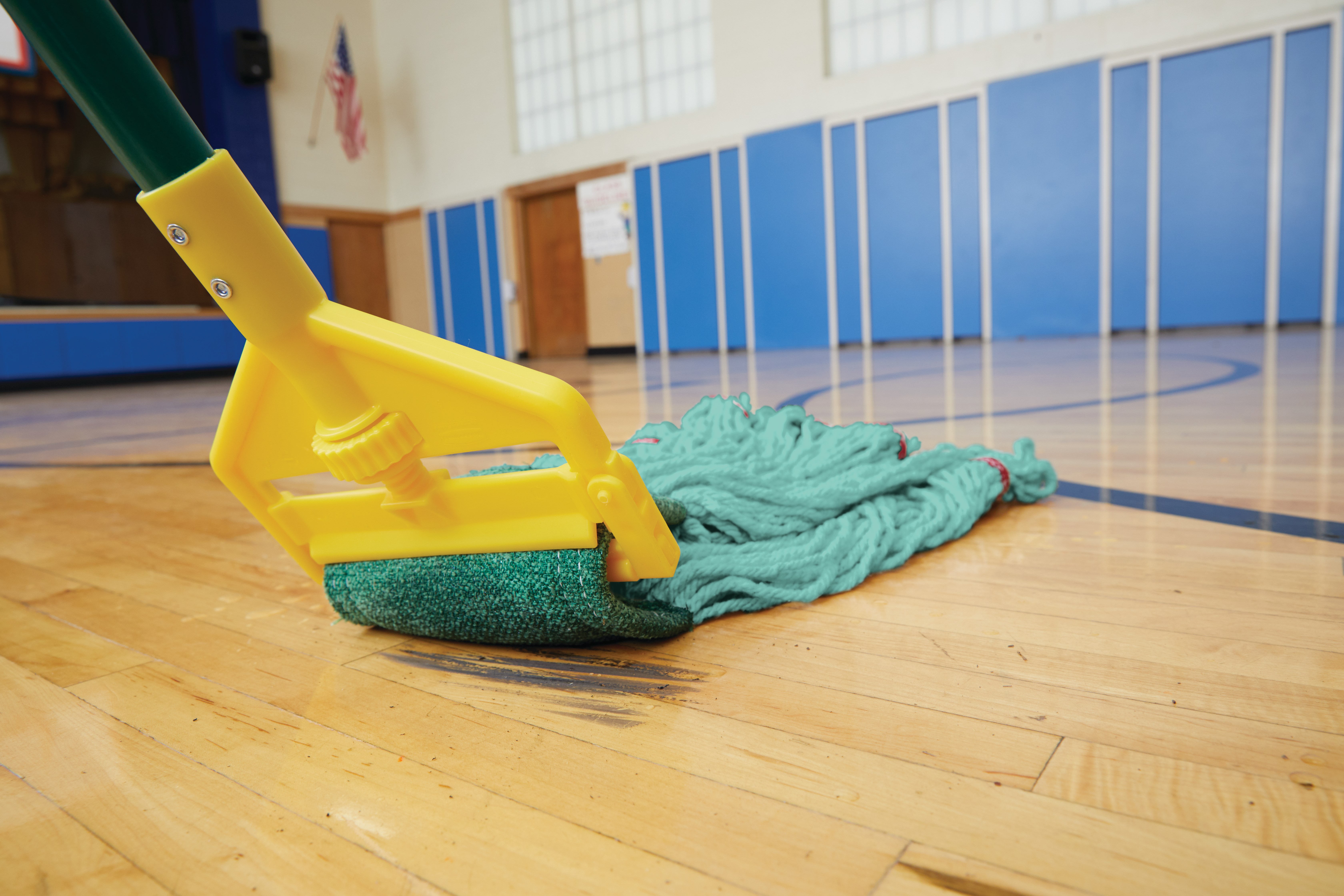 Invader® Side-Gate Mop Handle makes removing and replacing mop heads easy and efficient. Thumbwheel clamps the mop firmly in place; should be used with 1"  headband mops only.