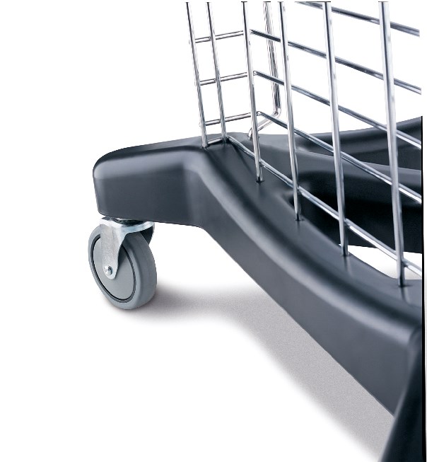 Safely transport food from oven to freezer.