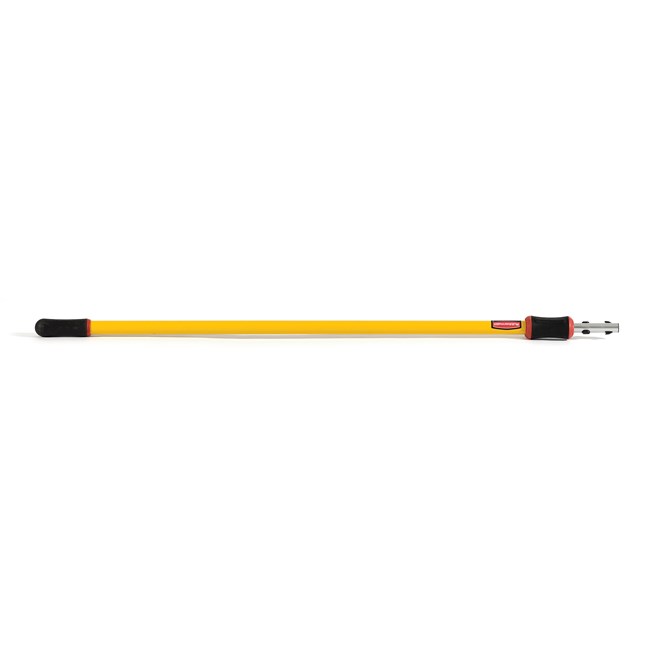 HYGEN™ Quick-Connect handles and poles make cleaning more efficient in every area of the facility by reaching the highest spaces with ease. The unique connection mechanism allows for easy, time-saving tool exchange.
