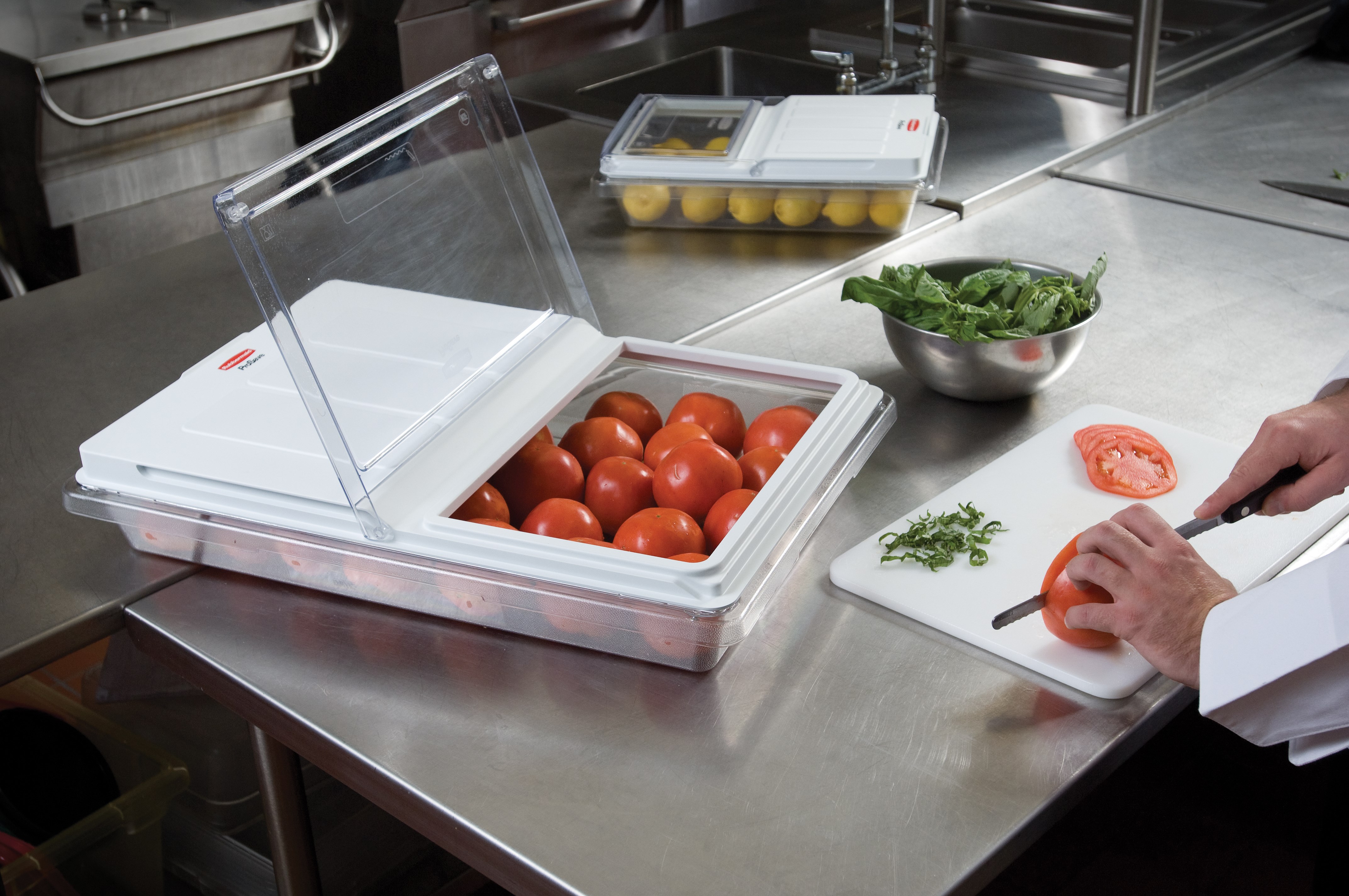 ProSave® Sliding lid helps provide an integrated solution by fitting on all clear food boxes.  The lid slides back or flips up for proper food storage and easy access.