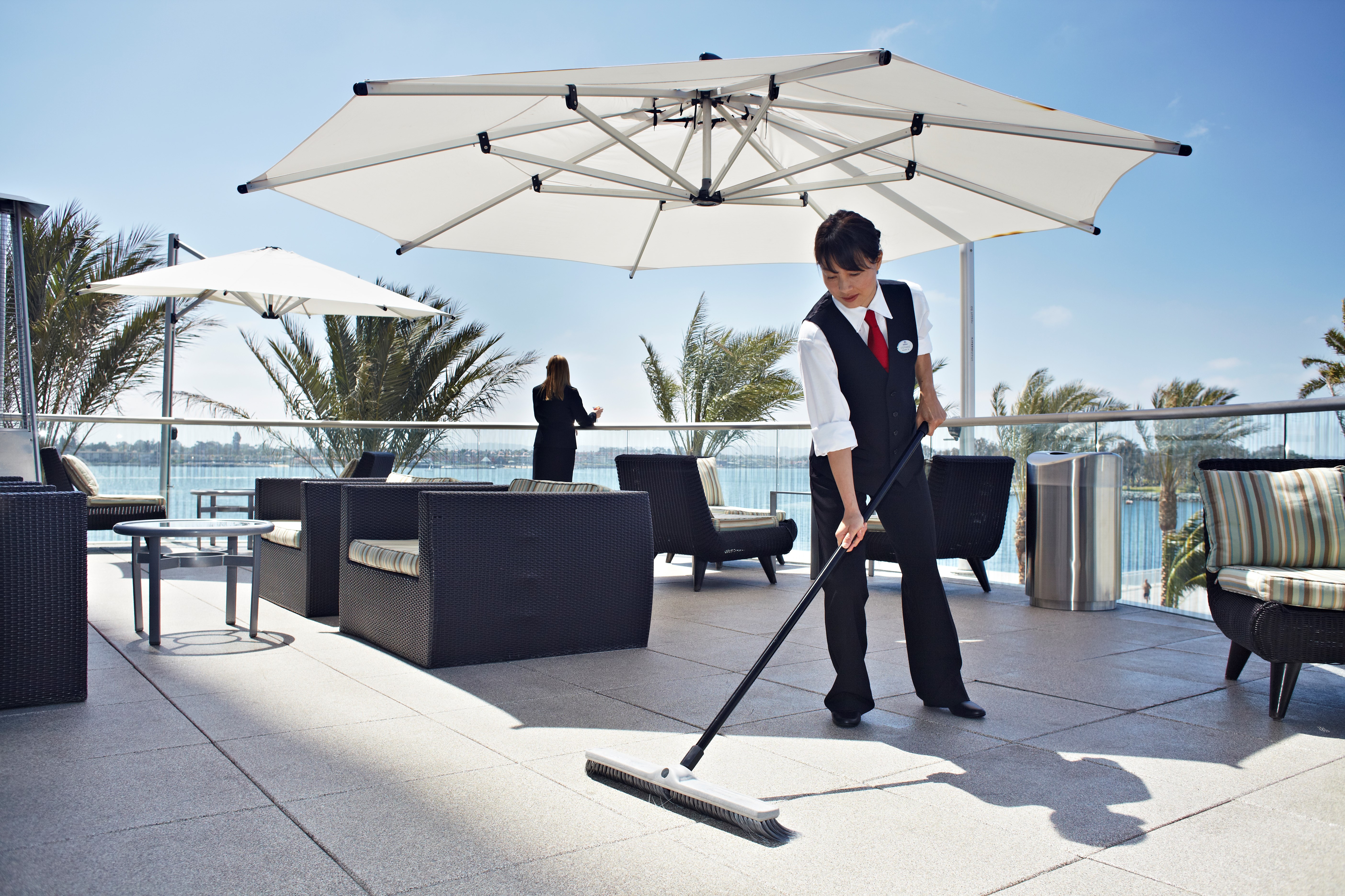 Medium Sweep Push Broom 1861211 Executive 24" is designed to pick up the finest debris.