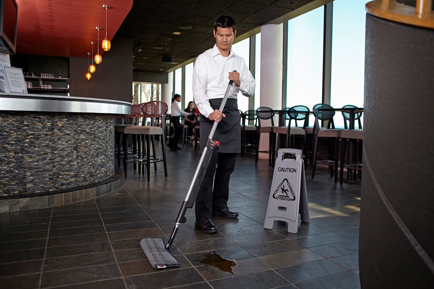 HYGEN™ PULSE™ Double-Sided Mop Kit combines dust and wet mopping with one convenient tool making floor cleaning faster than ever before.
