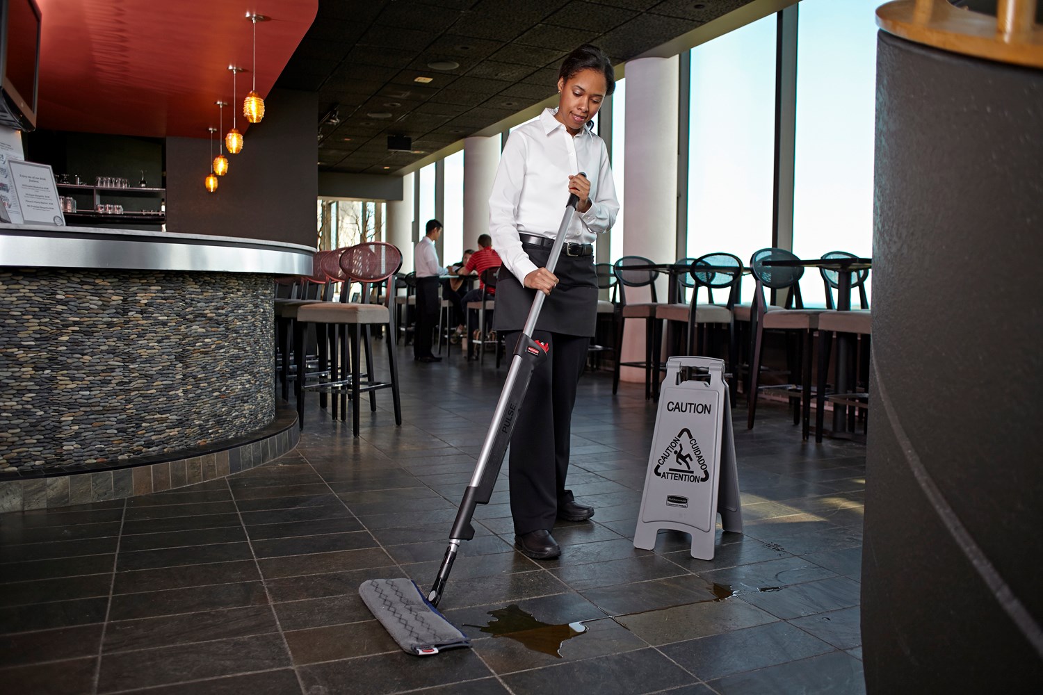 HYGEN™ PULSE™ Double-Sided Mop Kit combines dust and wet mopping with one convenient tool making floor cleaning faster than ever before.