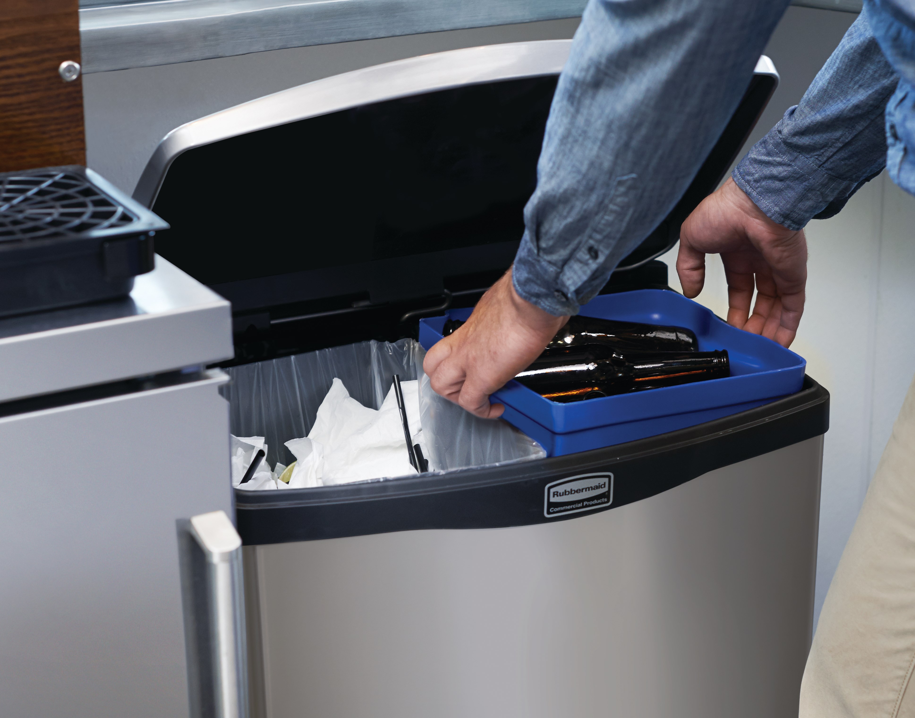 The Rubbermaid Commercial Impressions™ Step-On Container features a slim profile and small footprint to fit in tightest spaces. Impressions™ Step-On containers are constructed with premium-quality materials and meet the needs of any environment with efficiency, safety, and durability.