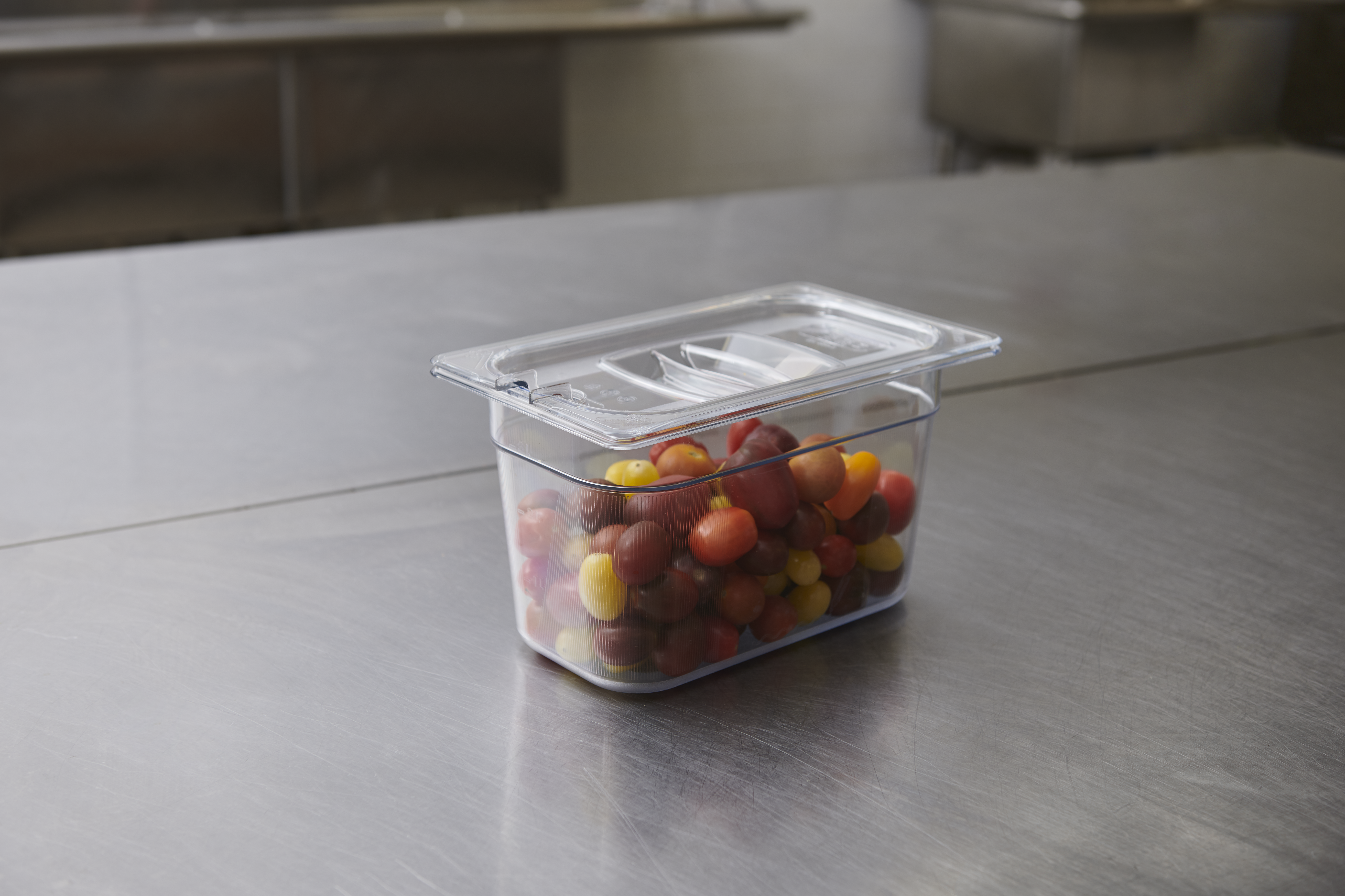 Vaschette trasparenti antirottura conformi agli standard di settore e alle dimensioni Gastronorm.