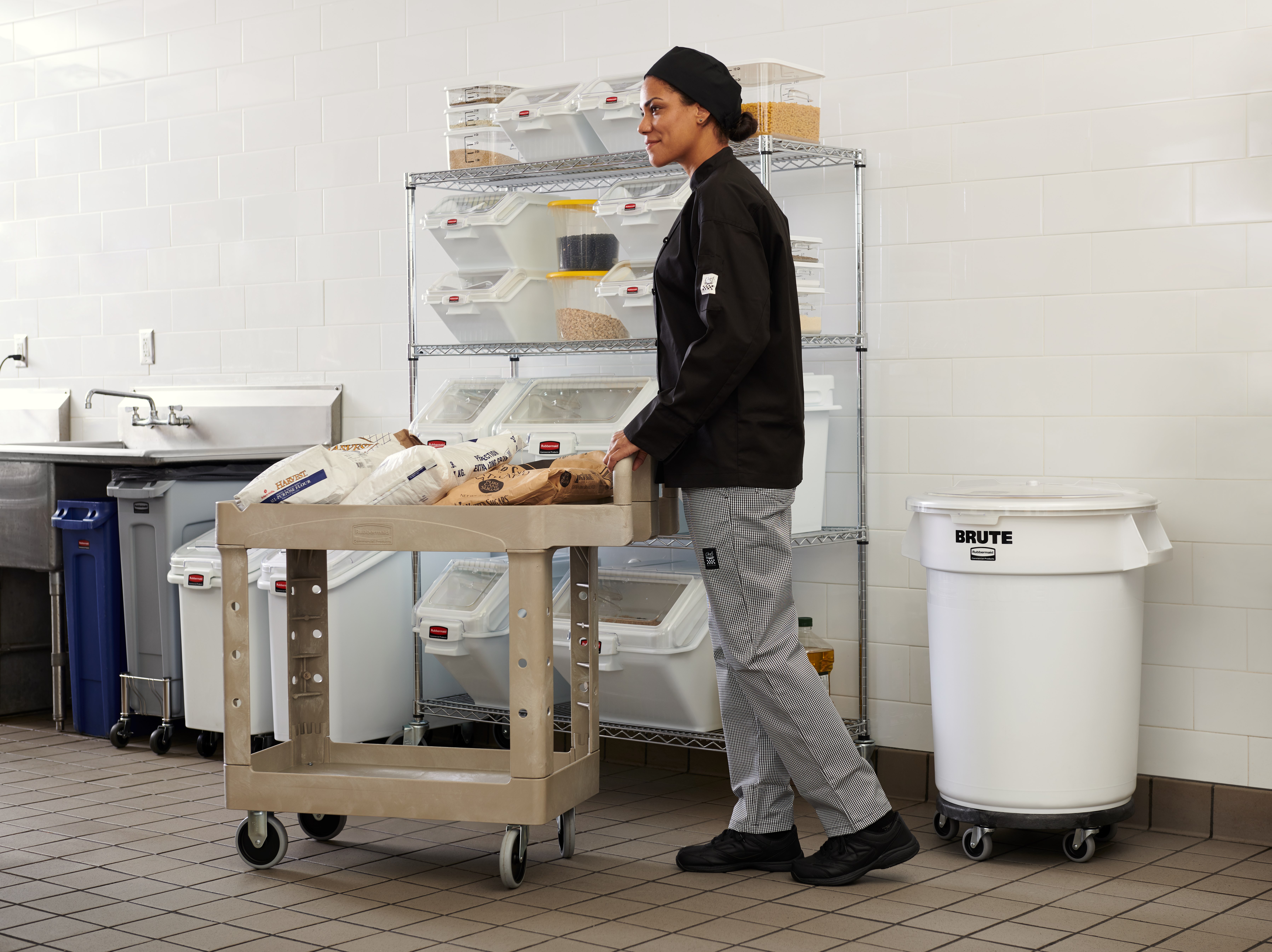 The Rubbermaid Commercial seven colors of storage and prep tools help to reduce cross-contamination in your kitchen