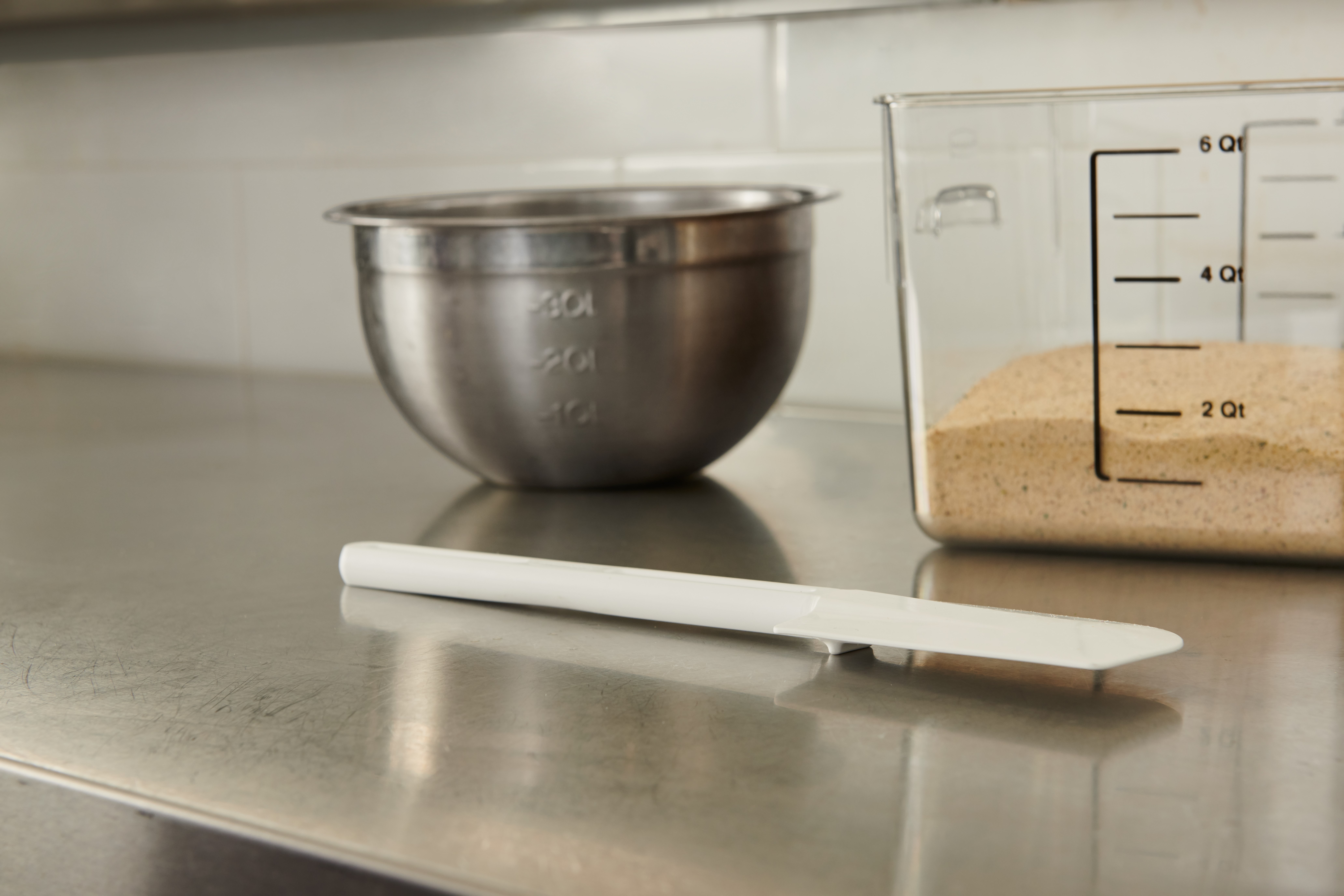 The Rubbermaid Commercial seven colors of storage and prep tools help to reduce cross-contamination in your kitchen