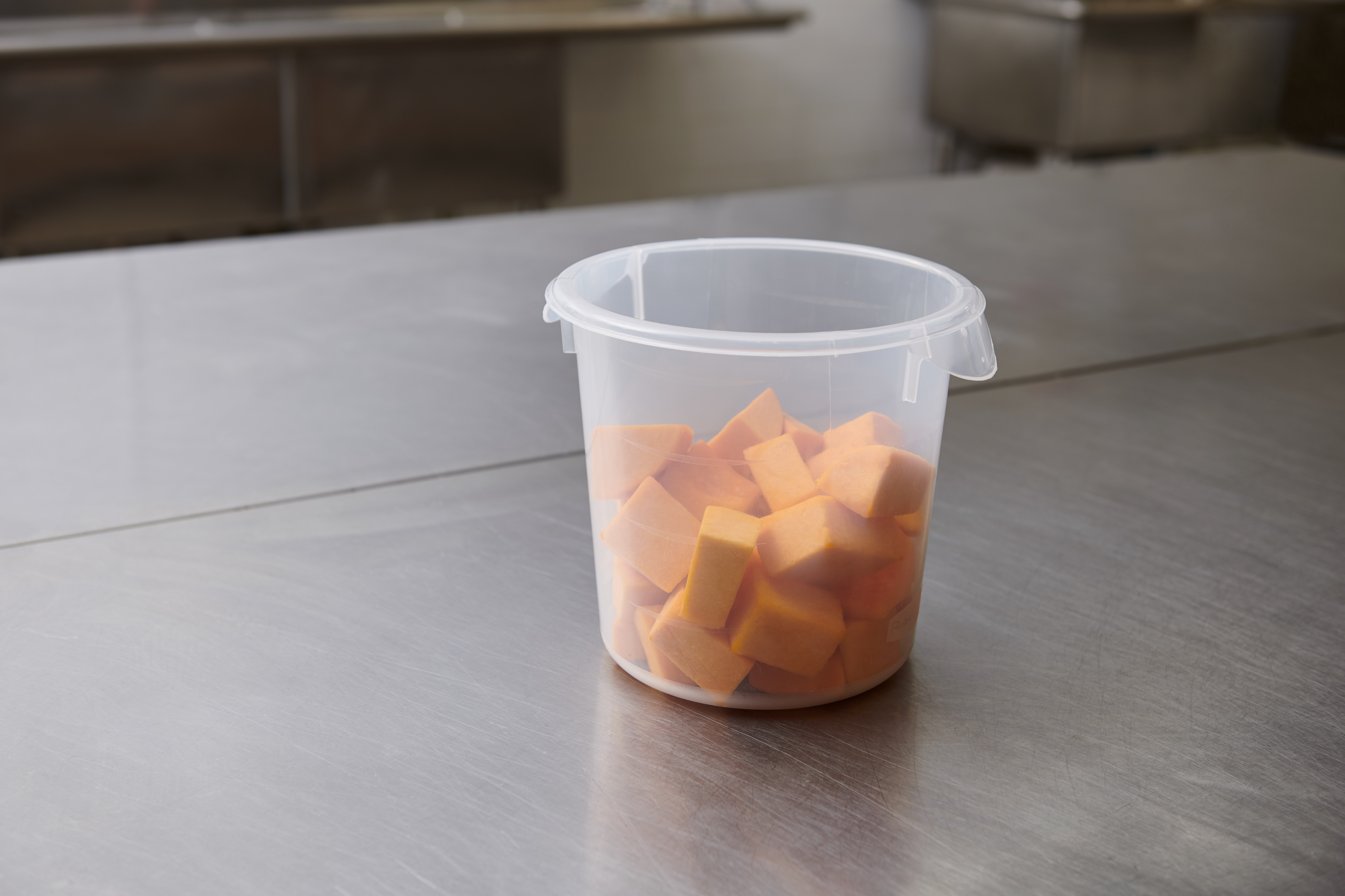 The Rubbermaid Commercial seven colors of storage and prep tools help to reduce cross-contamination in your kitchen