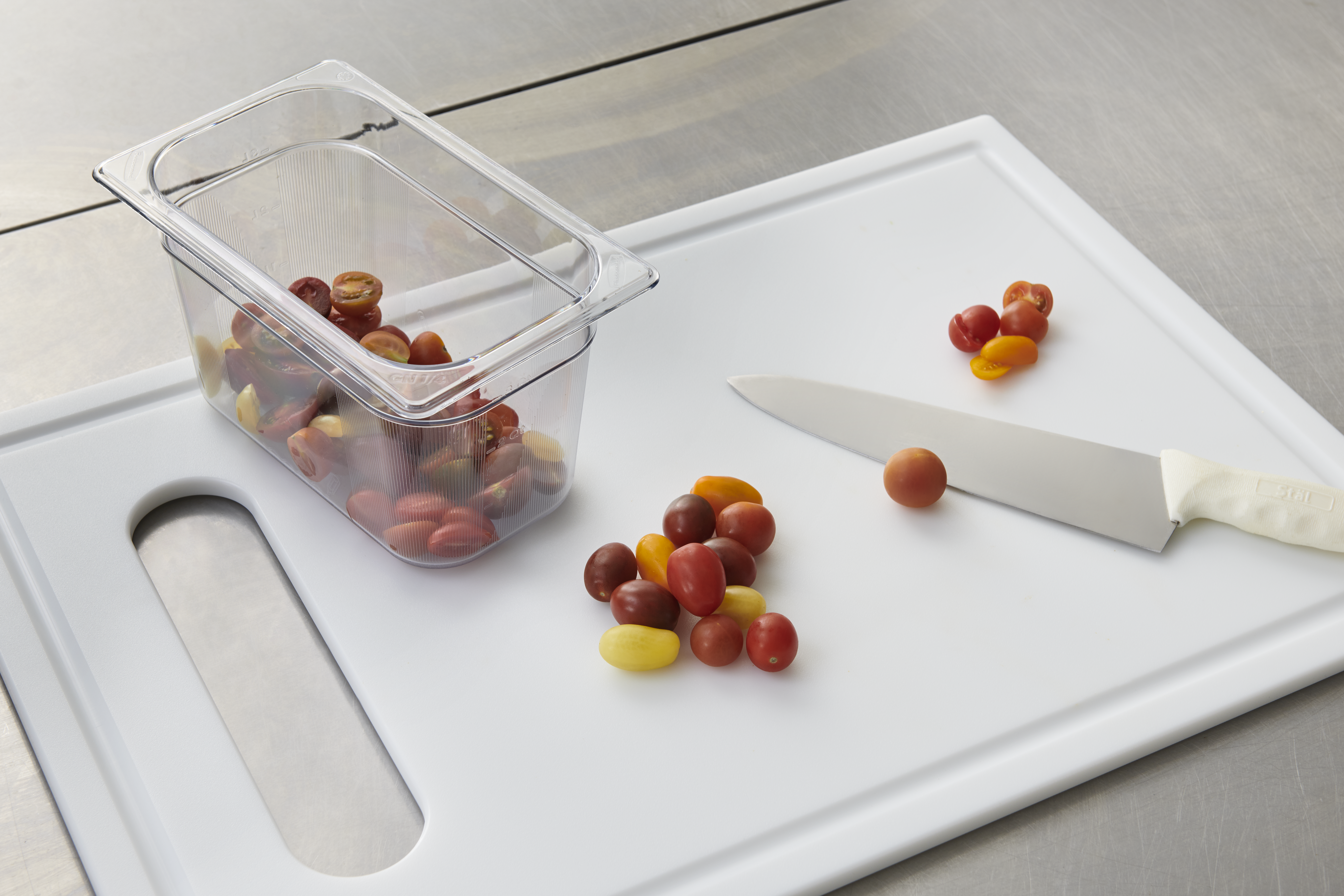 Vaschette trasparenti antirottura conformi agli standard di settore e alle dimensioni Gastronorm.