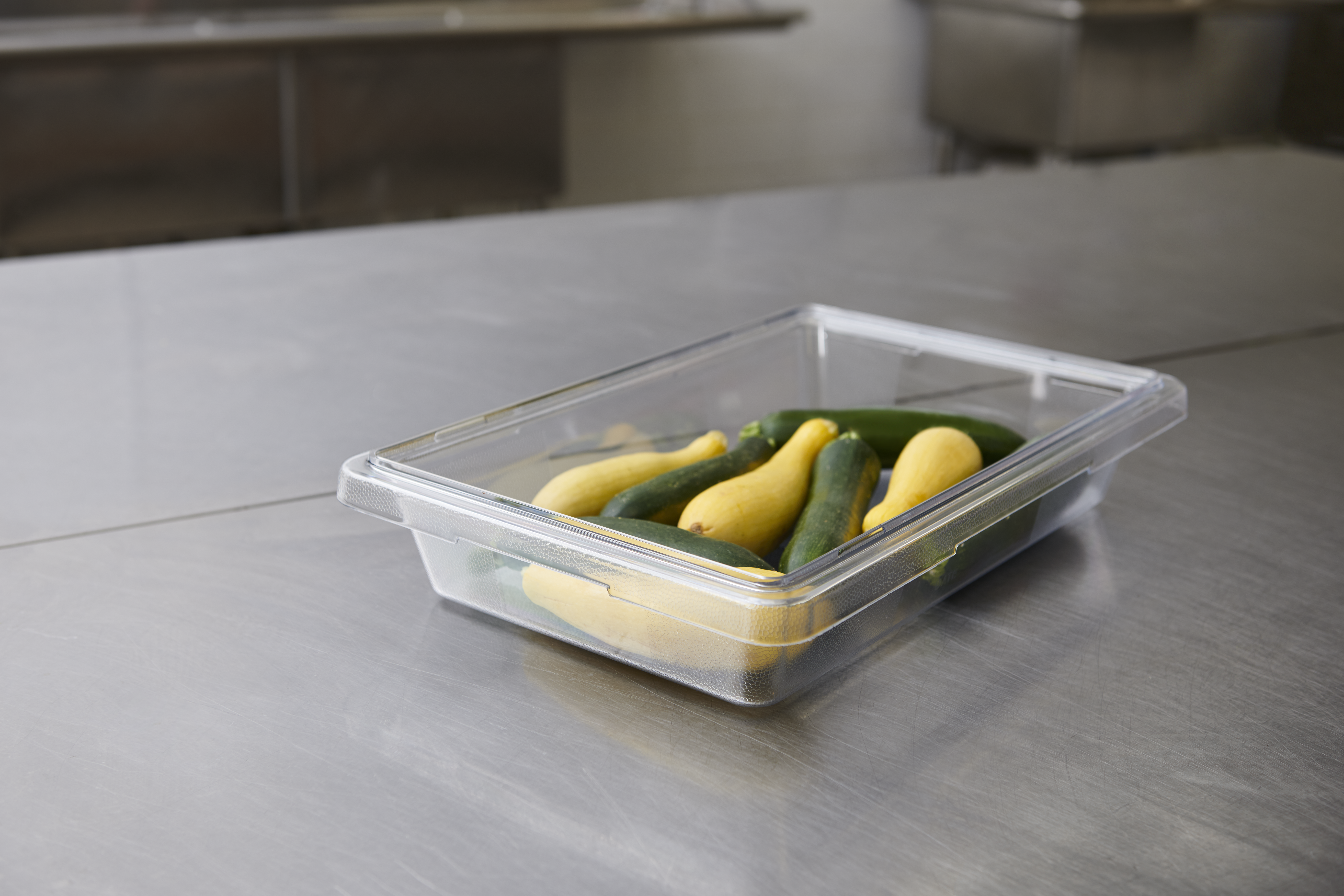 The Rubbermaid Commercial Food Storage Container can be used to store or serve food.