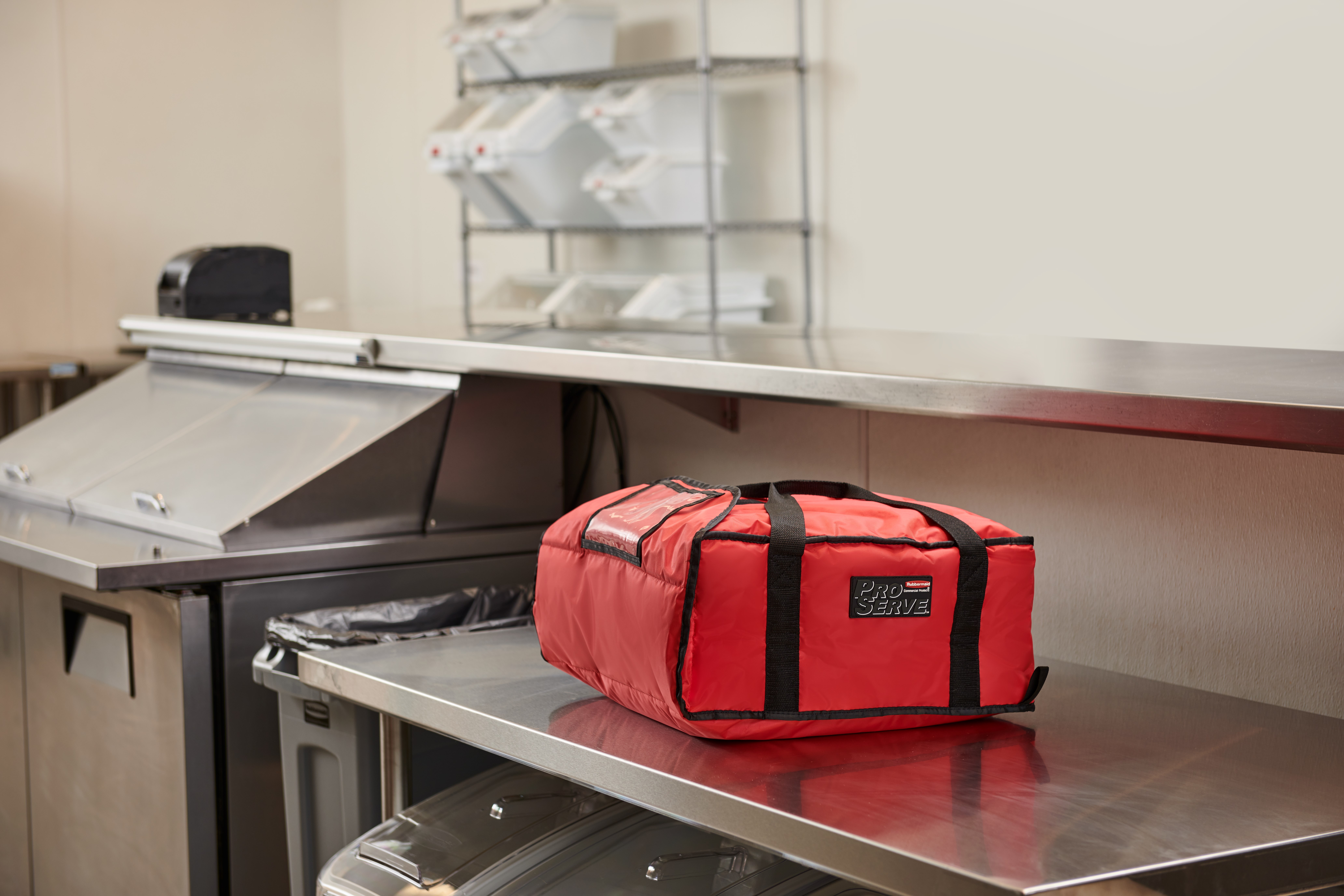 ProServe® Pizza Delivery Bags provide reliable and professional delivery bags for those on the go.