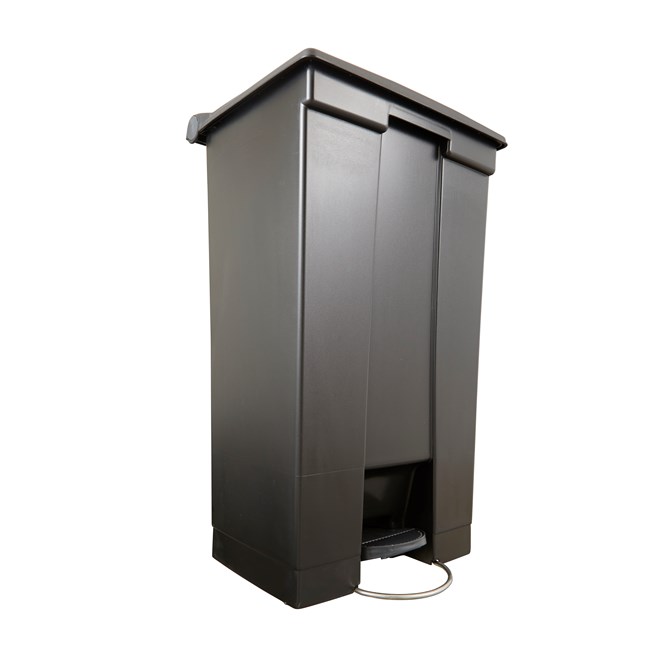 The Rubbermaid Commercial Legacy Step-On Container provides sanitary waste management. The step-on foot pedal reduces contamination and improves working conditions.