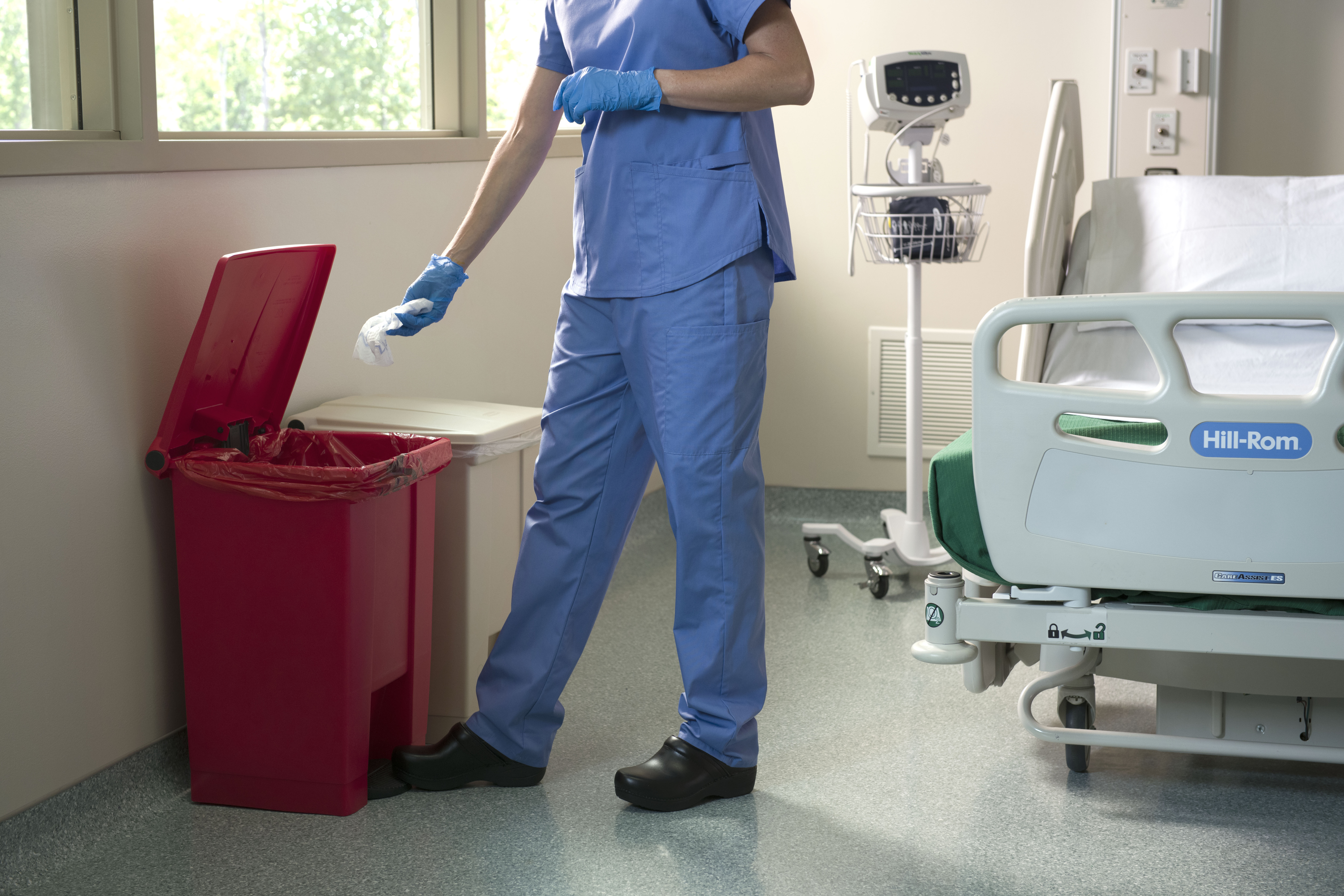 The Rubbermaid Commercial Step-On Container provides sanitary waste management.