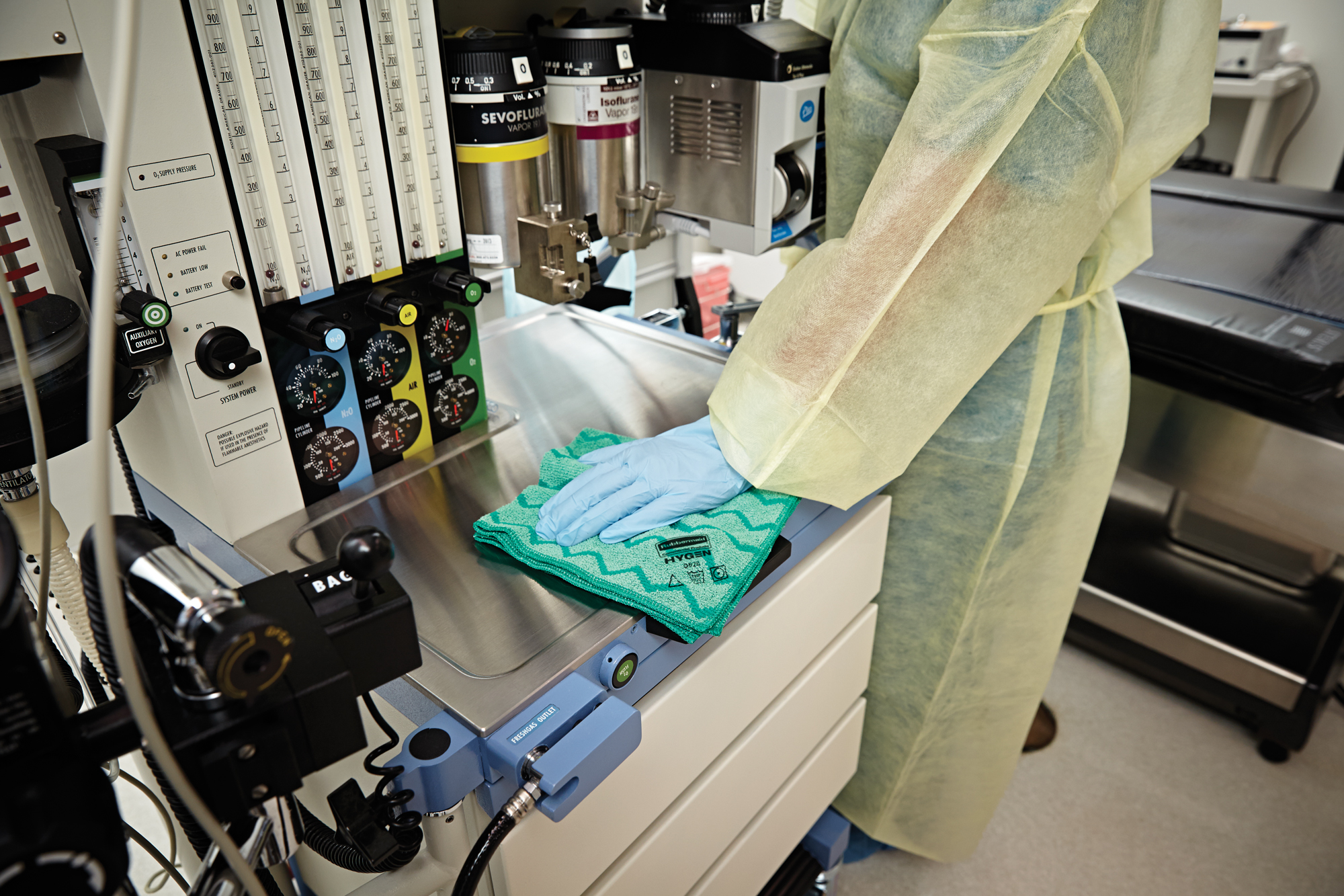 HYGEN™ Microfibre is proven to remove 99.7% or more of tested viruses and bacteria. Combining superior microfibre with built-in scrubber technology, HYGEN™ Microfibre helps prevent cross-transmission and reduces the risk of healthcare-associated infections.