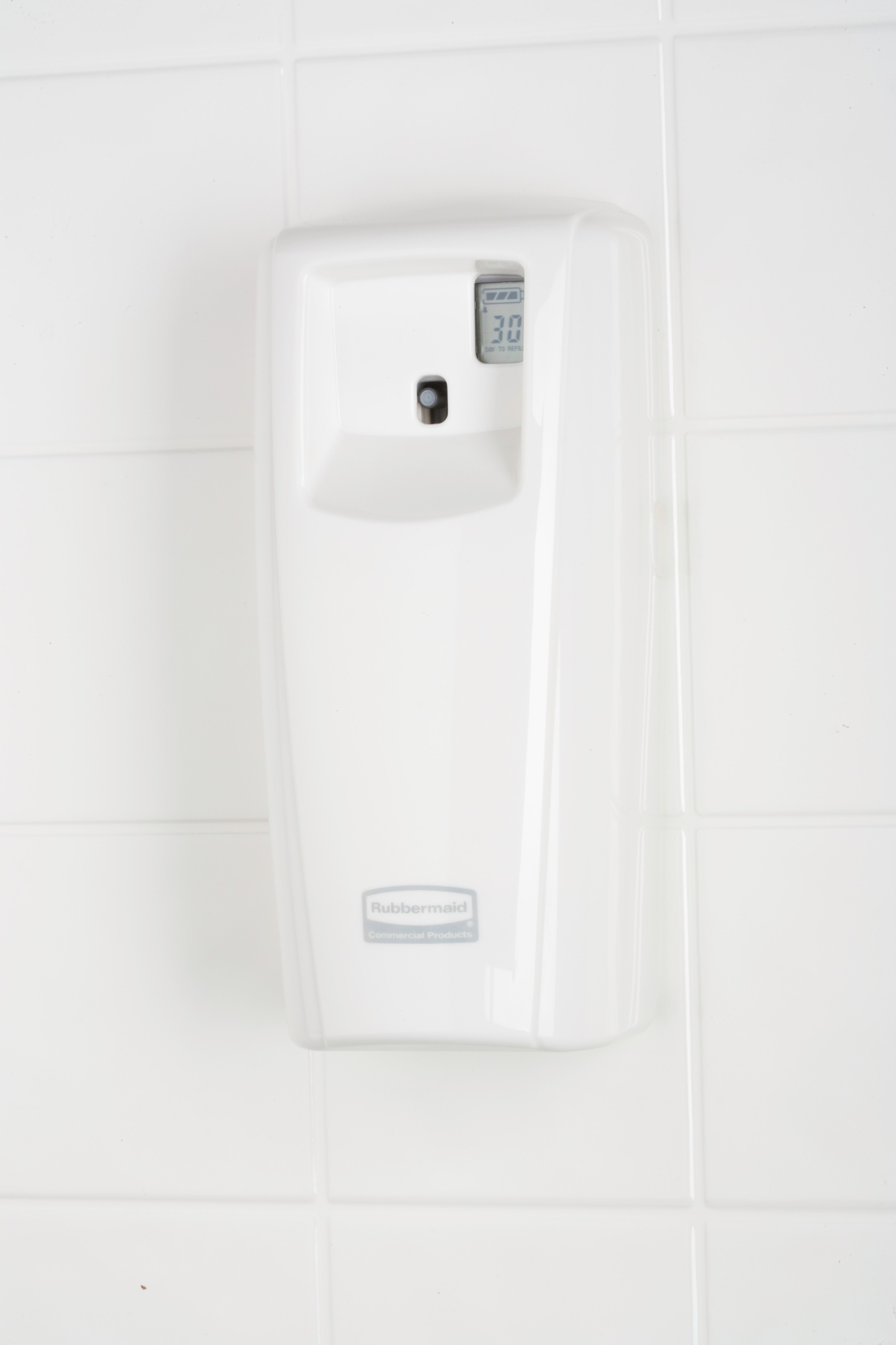 The Standard Aerosol System delivers fragrance and odour neutraliser automatically, keeping washrooms appearing clean and fresh 24-hours a day.