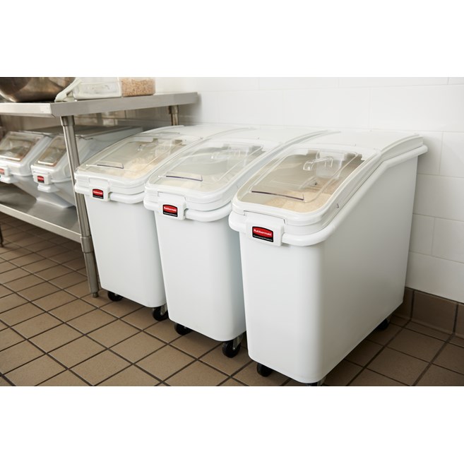 The Rubbermaid Commercial ProSave® Ingredient and Food Storage Mobile Bin is a bulk food storage container on wheels. With a slanted front, sliding opening, and 32-ounce scoop, these food storage containers make it easy to transport ingredients.
