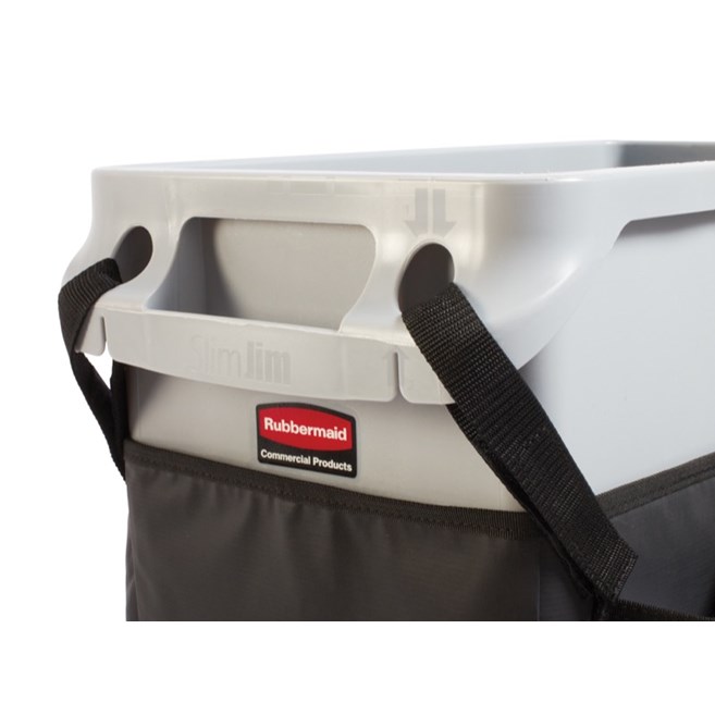 Le sac porte-accessoires Rubbermaid Slim Jim® optimise l’espace en assurant le rangement mobile de tous les outils nécessaires au nettoyage et au changement de sacs.