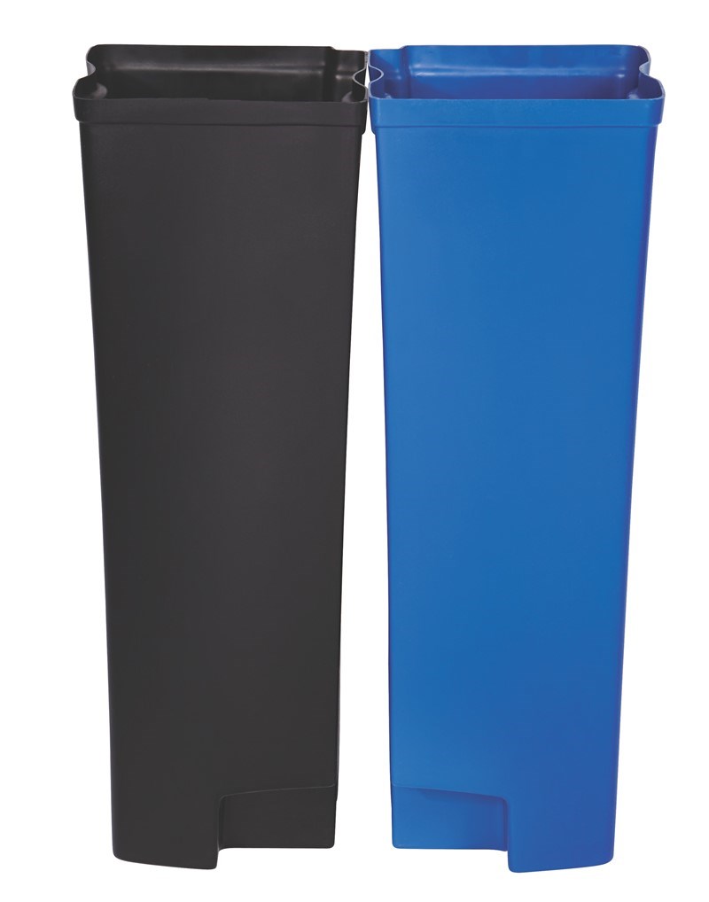 Dieser Slim Jim®-Innenbehälter von Rubbermaid Commercial ist für den Slim Jim® Step-On-Tretabfallbehälter mit Pedal an der Vorderseite (separat erhältlich). Hergestellt aus strapazierfähigem, durchstoßfestem Kunststoff, zeichnet sich dieser Innenbehälter durch seinen Abfallsackhalter und seine weichen Konturen aus, die eine einfache Reinigung ermöglichen.