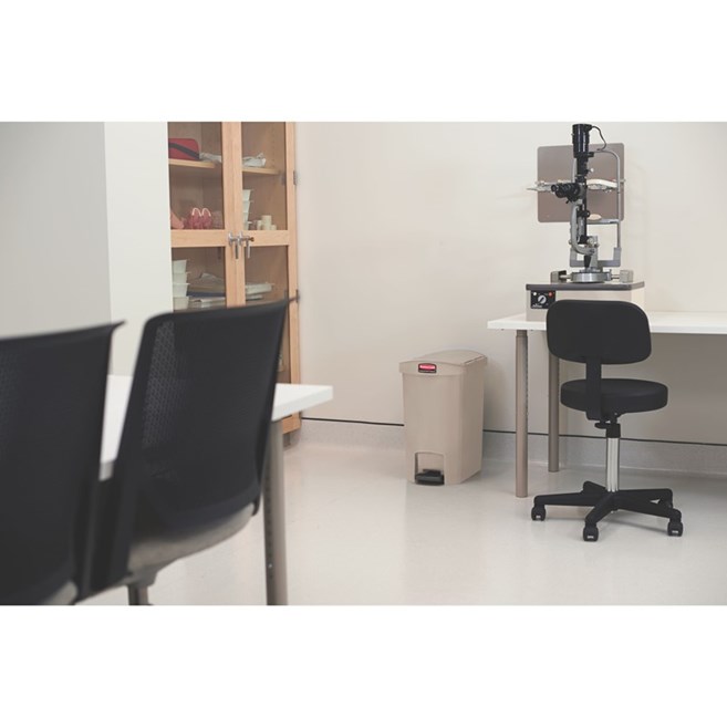 The Rubbermaid Commercial Slim Jim® Step-On Container features a slim profile and footprint to fit in tightest spaces. Slim Jim® Step-On containers are constructed with premium-quality materials and meet the needs of any environment with efficiency, safety, and durability.