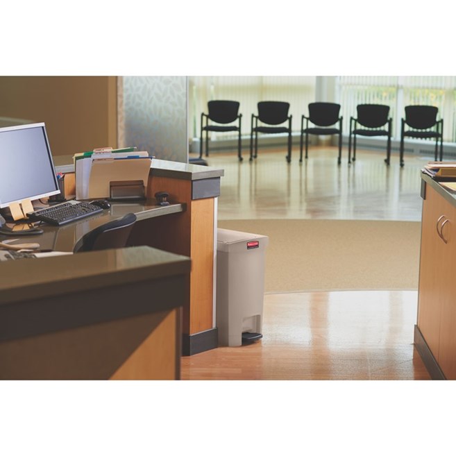 The Rubbermaid Commercial Slim Jim® Step-On Container features a slim profile and footprint to fit in tightest spaces. Slim Jim® Step-On containers are constructed with premium-quality materials and meet the needs of any environment with efficiency, safety, and durability.