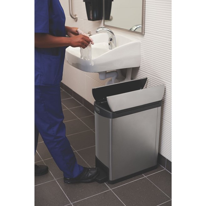 The Rubbermaid Commercial Slim Jim® Step-On Container features a slim profile and footprint to fit in tightest spaces. Slim Jim® Step-On containers are constructed with premium-quality materials and meet the needs of any environment with efficiency, safety, and durability.