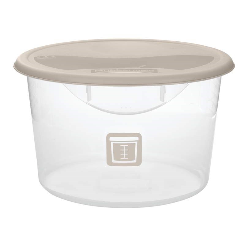 The Rubbermaid Commercial seven Colours of storage and prep tools help to reduce cross-contamination in your kitchen