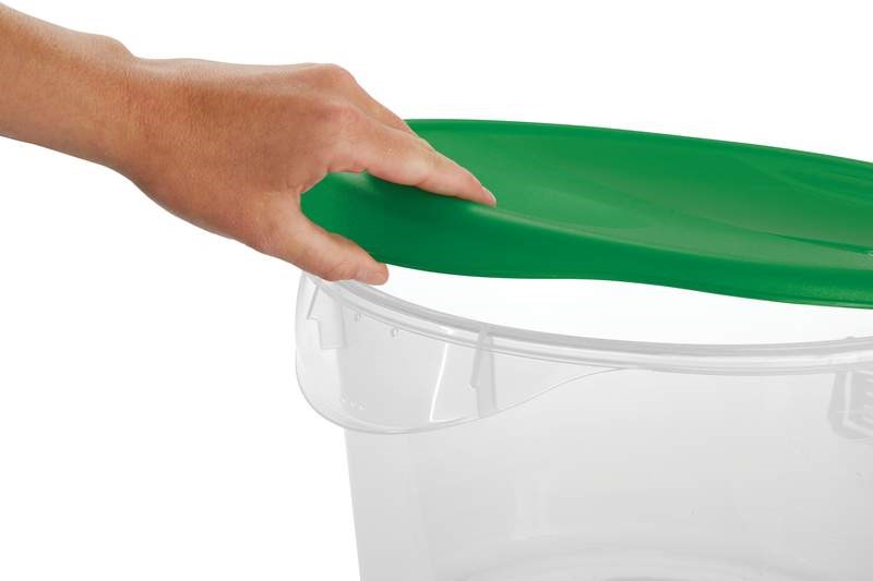 The Rubbermaid Commercial seven Colours of storage and prep tools help to reduce cross-contamination in your kitchen