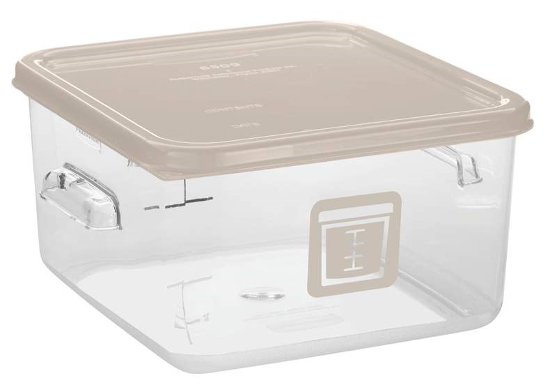 The Rubbermaid Commercial seven Colours of storage and prep tools help to reduce cross-contamination in your kitchen