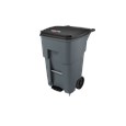 The Rubbermaid Commercial Step-On Rollouts with Casters facilitate hands-free waste disposal with the added benefit of superior mobility. Front swivel casters distribute weight evenly for enhanced maneuverability.