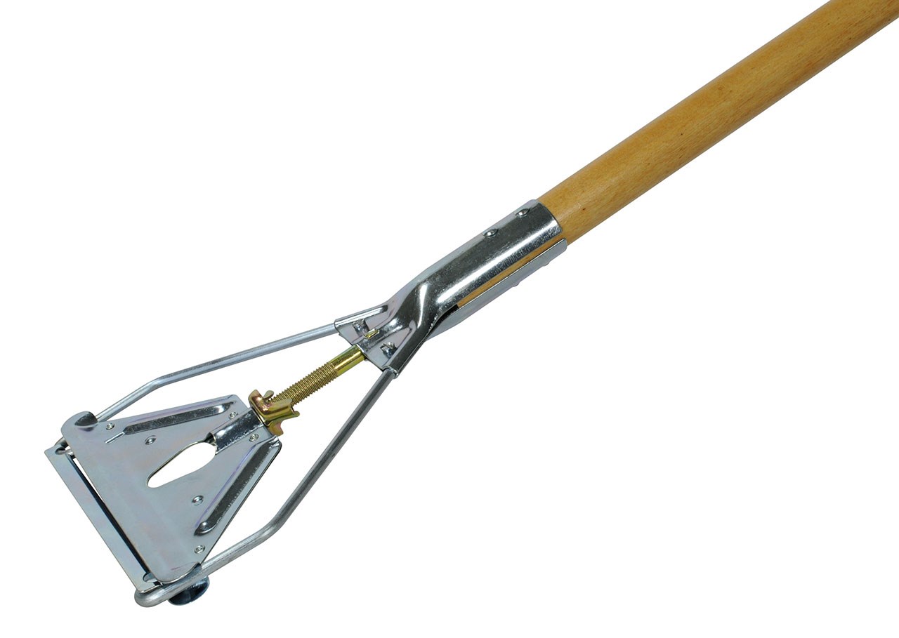 Easy-Change Mop Handle makes removing and replacing mop heads easy and efficient.