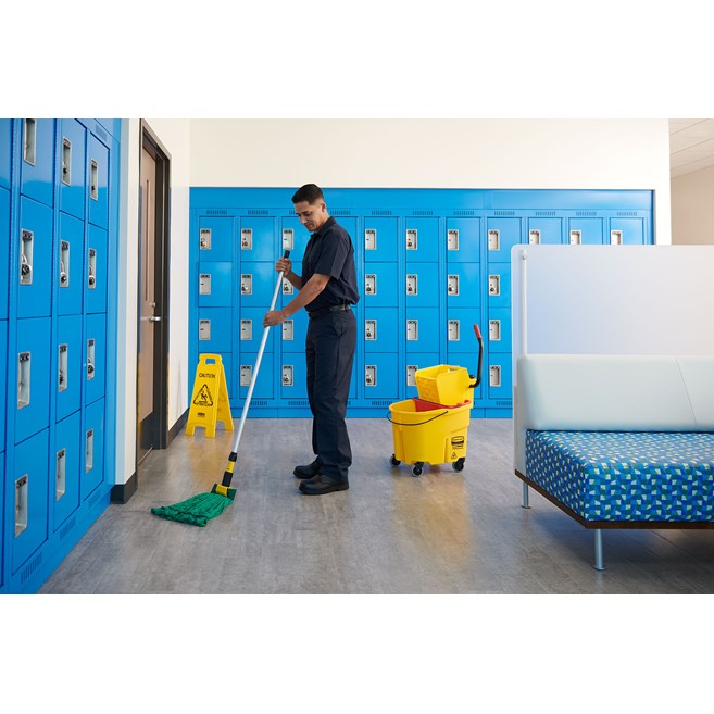Gripper® Clamp-Style Mop Handle makes removing and replacing mop heads easy and efficient. Holds mop firmly between the jaws of the mop handle; should be used with 5" headband mops only.
