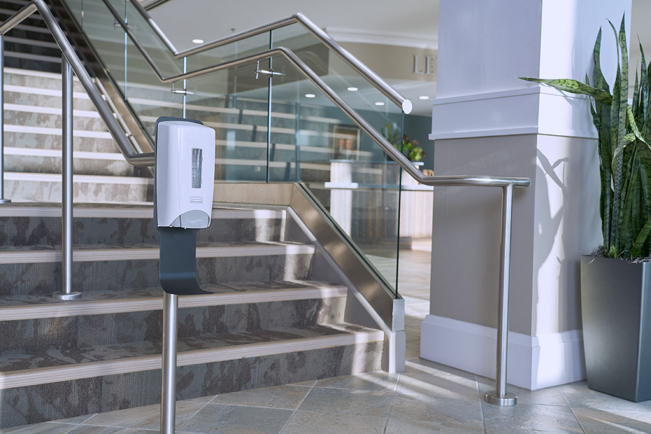 The Pole Mount Station allows touch-free and manual hand sanitiser dispensers to be placed in easily overlooked spaces like poles and railing for convenient access.