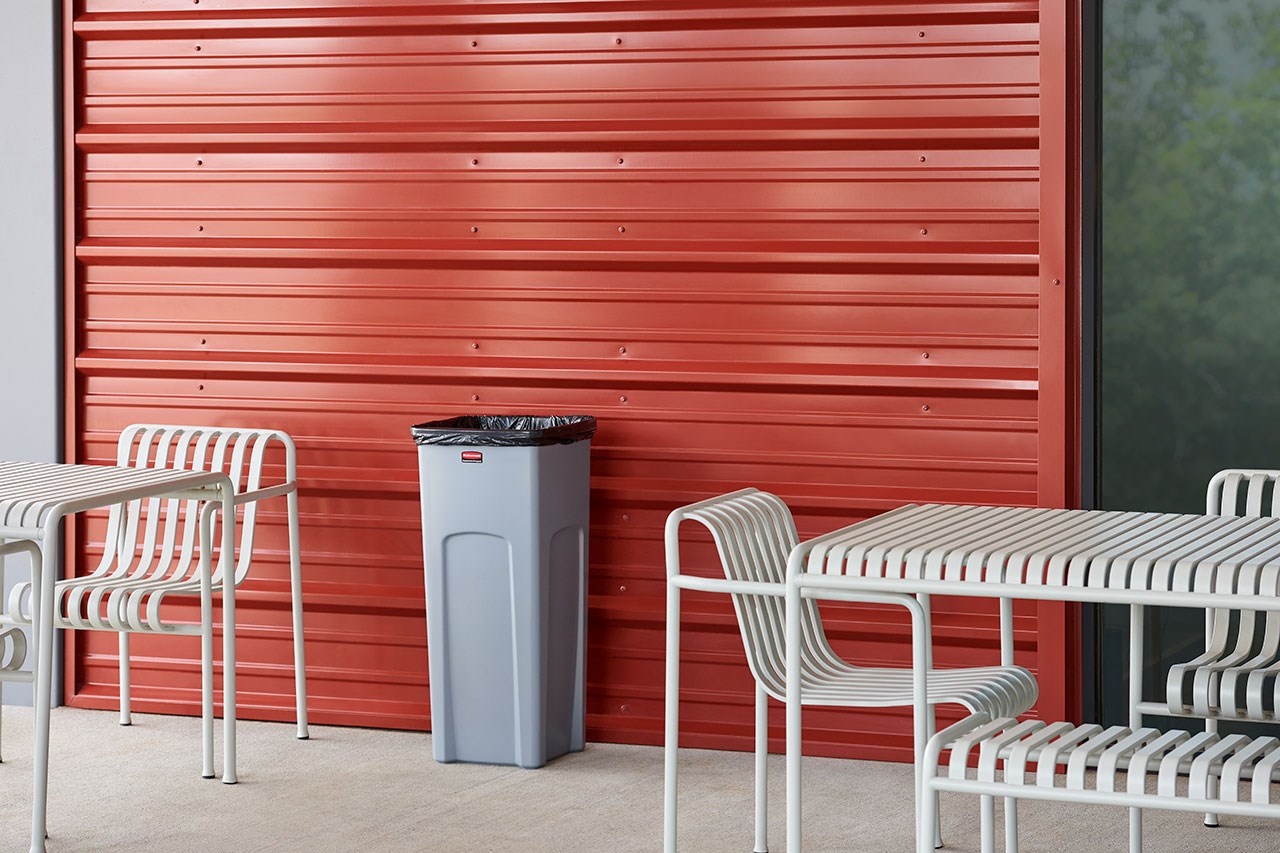 The Universal Square Container is perfect for for holding large irregular objects making it ideal for use in areas near copiers, printers, and in mailrooms.