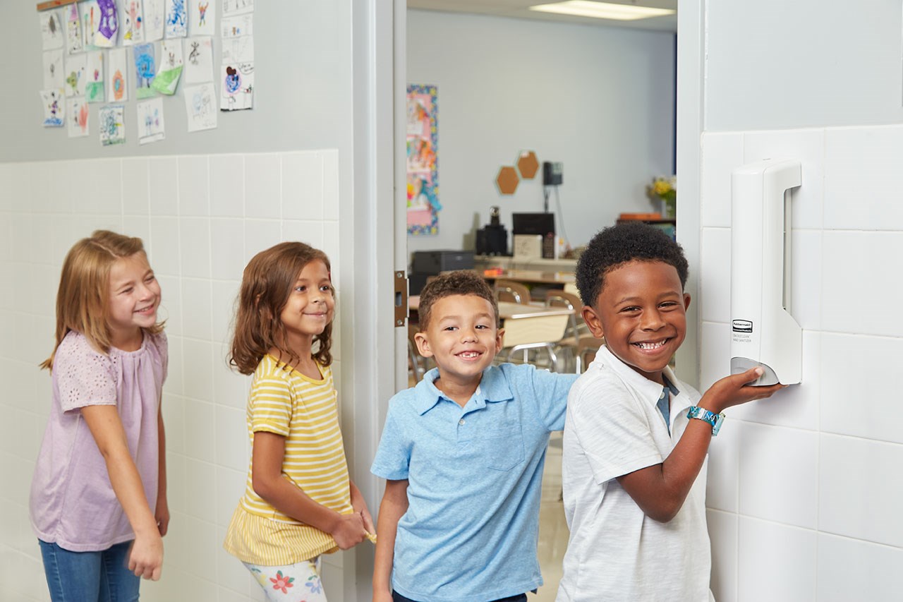 สูตรน้ำยาฆ่าเชื้อ CrackleClean™ จ่ายเจลโฟมที่มีเสียงแตกเมื่อจ่ายออก มอบประสบการณ์แบบโต้ตอบและมีส่วนร่วมที่กระตุ้นให้ผู้ใช้ฆ่าเชื้อบ่อยขึ้น