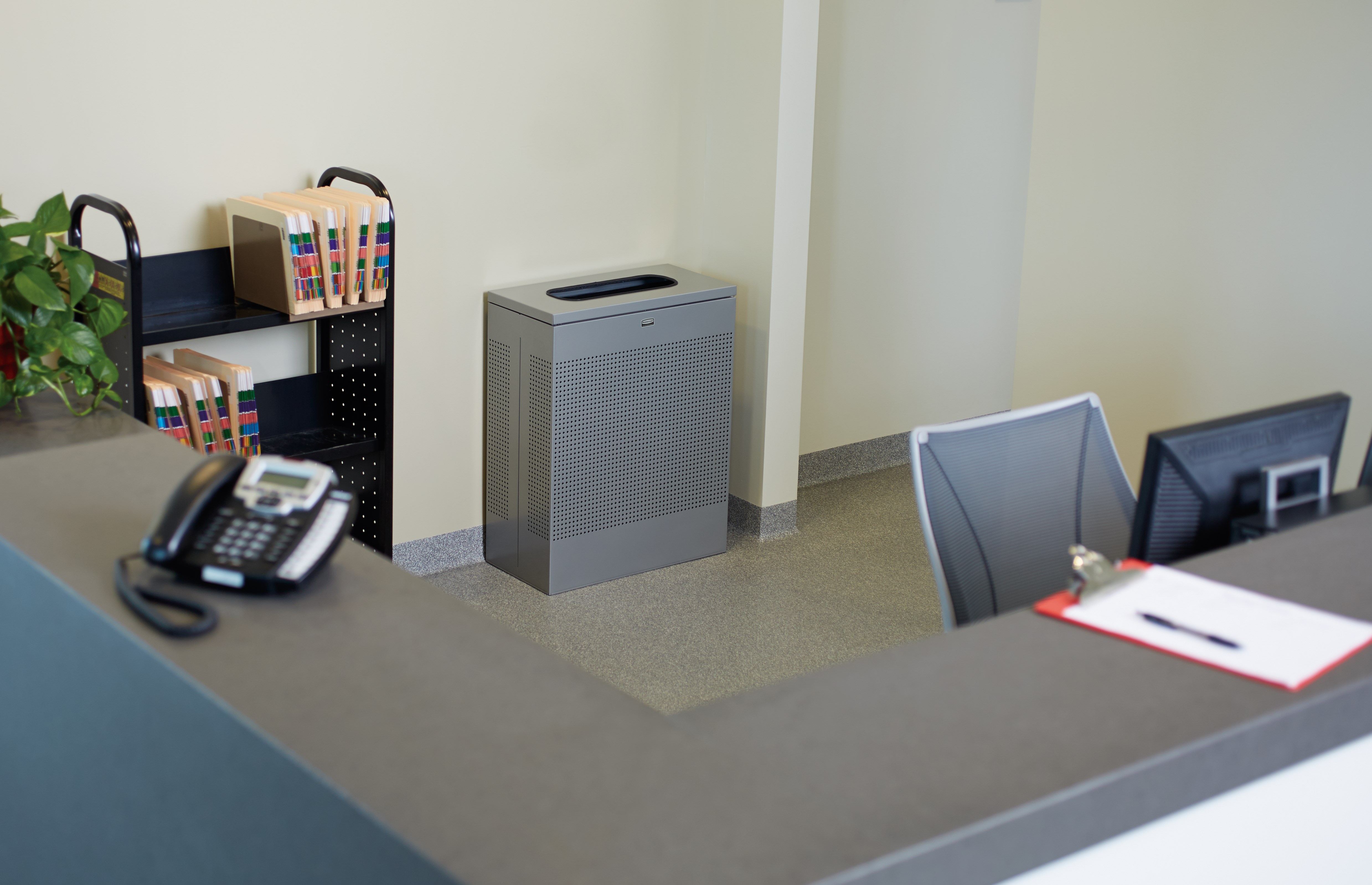 The sleek Silhouettes 13 Gallon FGSR14 Decorative Rectangle Indoor Waste Container has a contemporary perforated pattern designed to seamlessly and beautifully blend with modern facilities and environments. High-quality materials and craftsmanship ensure containers can withstand the rigors of everyday use.