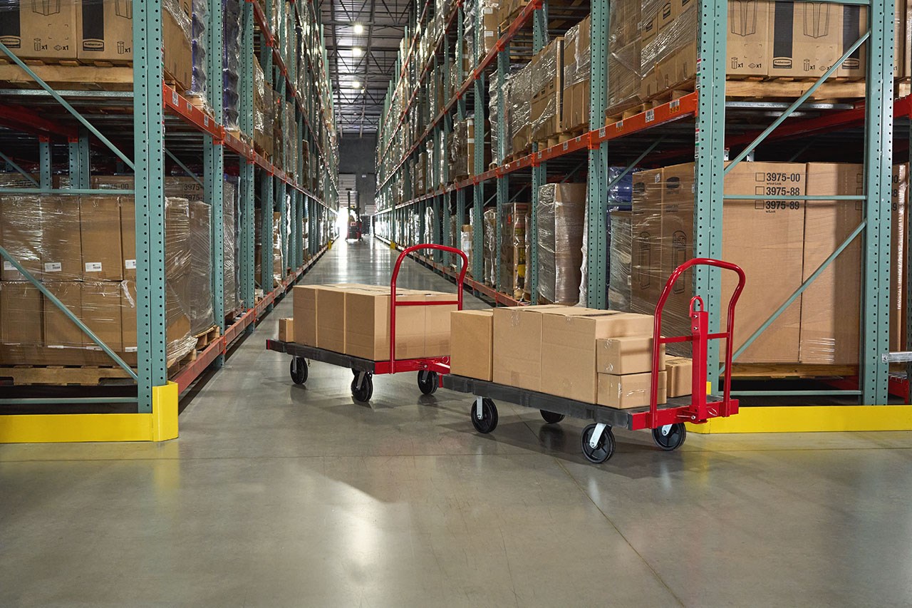 The Towable Platform Truck is ideal for moving multiple heavy oversized loads throughout a facility with up to a 2,500 lb. capacity.