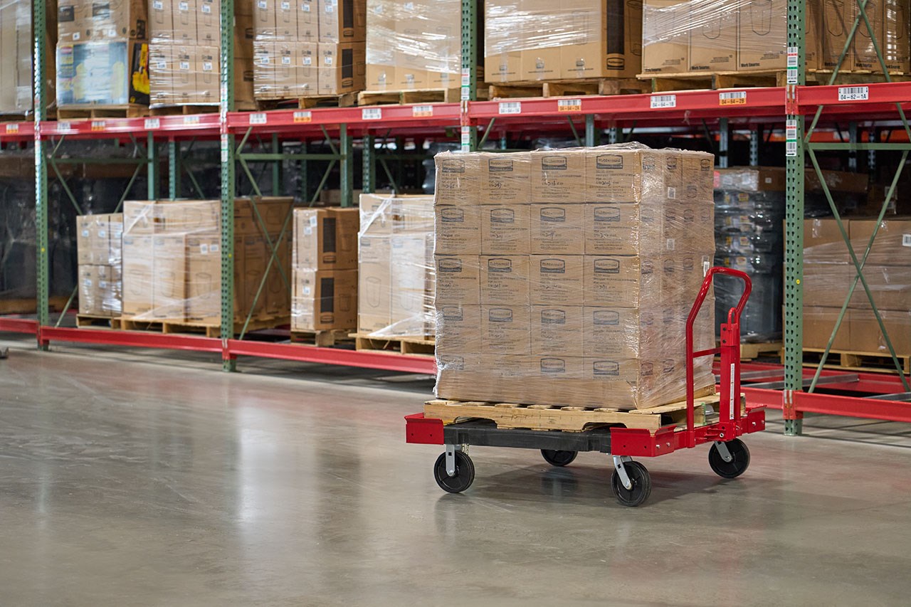 The Towable Pallet Cart is ideal for moving multiple heavy oversized loads throughout a facility with up to a 2,500 lb. capacity.