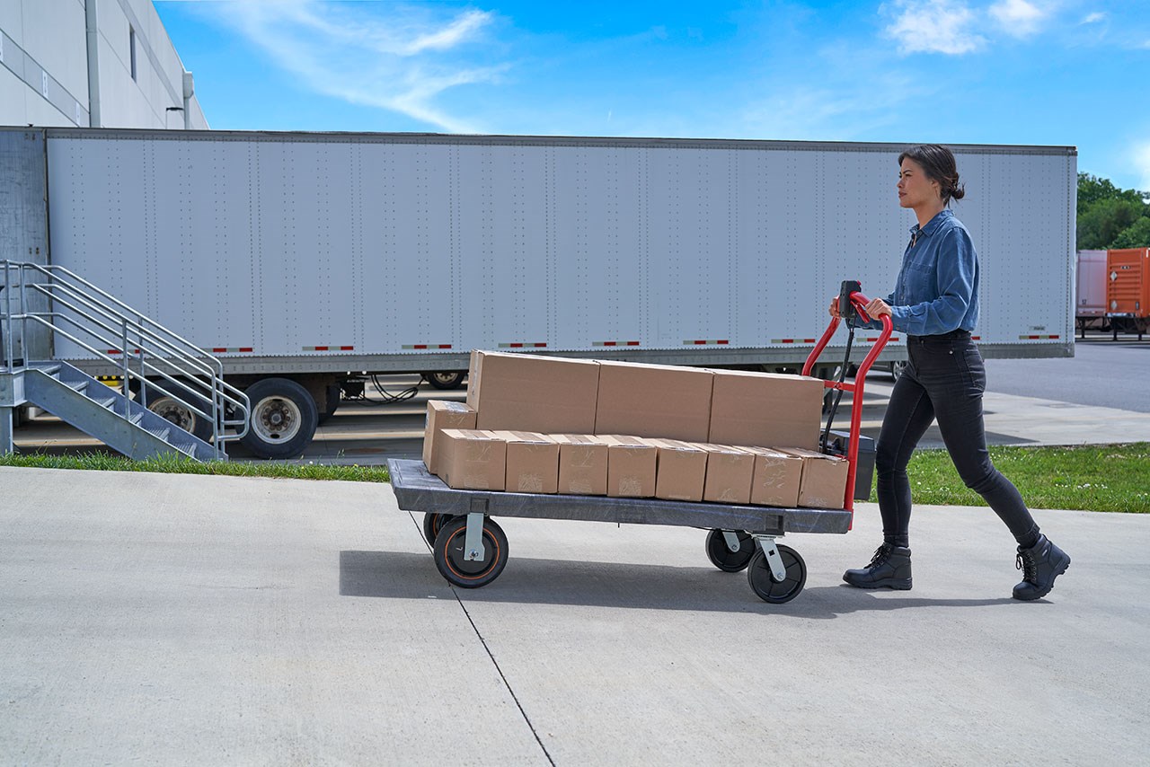 The Platform Truck Motorized Kit, boosted by PROPWR™ batteries, is ideal for users who want the benefits of motorized power for moving heavy loads and reducing user strain.