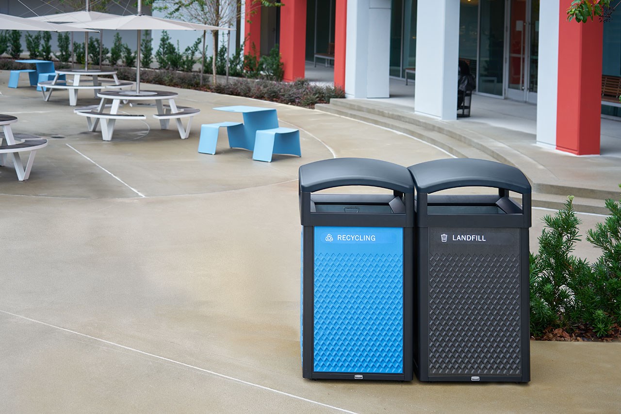 The Large Landfill Decorative Panels pair with the 50 Gal Landmark Series Containers (sold separately) or 51 Gal Tailor™ Container (sold separately) for a customizable waste solution.