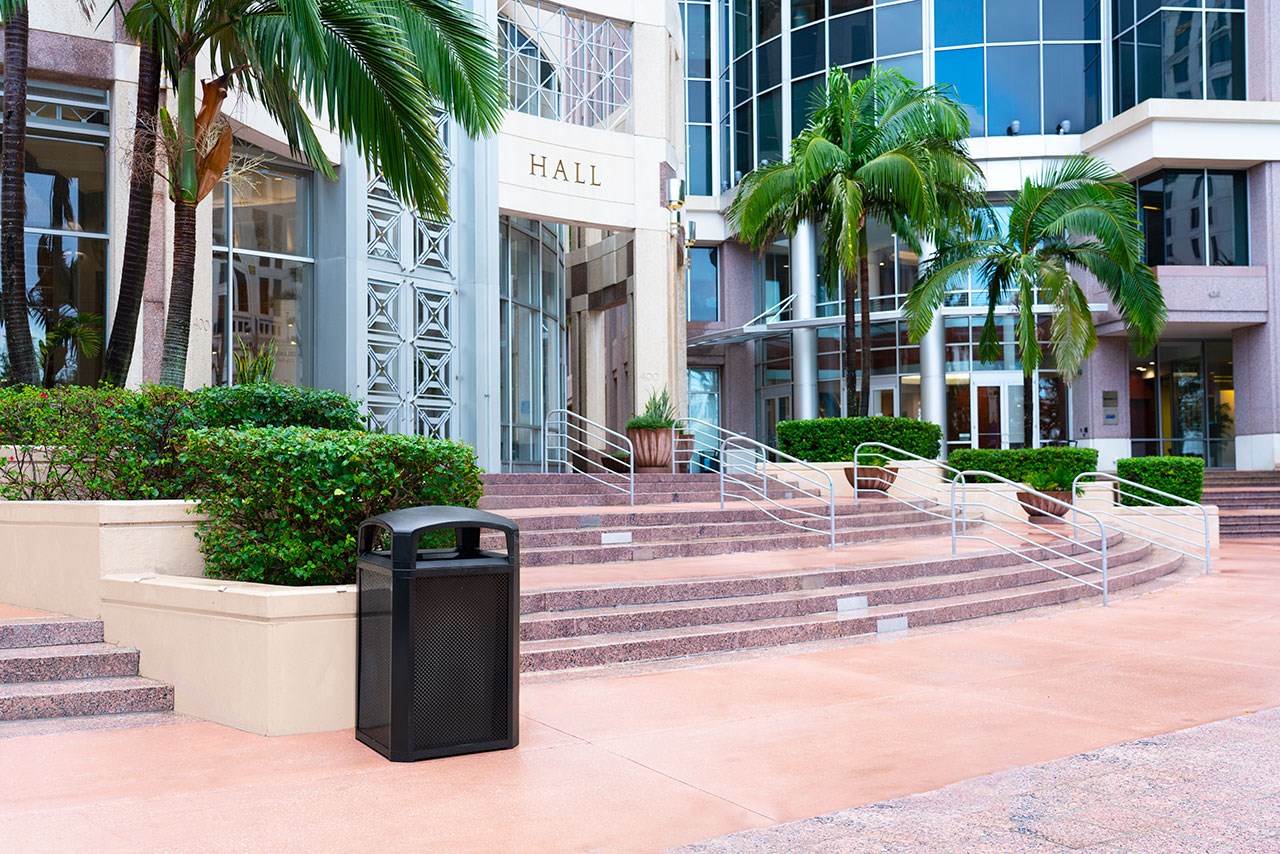 The Large Decorative Metal Panels pair with the 50 Gal Landmark Series Containers (sold separately) or 51 Gal Tailor™ Container (sold separately) for a customizable waste solution.