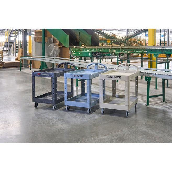 The BRUTE Heavy-Duty Utility Cart with Lipped Shelf transports materials, supplies, and heavy loads securely with up to 500 lbs. load capacity. The lipped shelves prevents items from falling off the cart and features an integrated V-notch to hold pipe and conduit securely for safe cutting.
