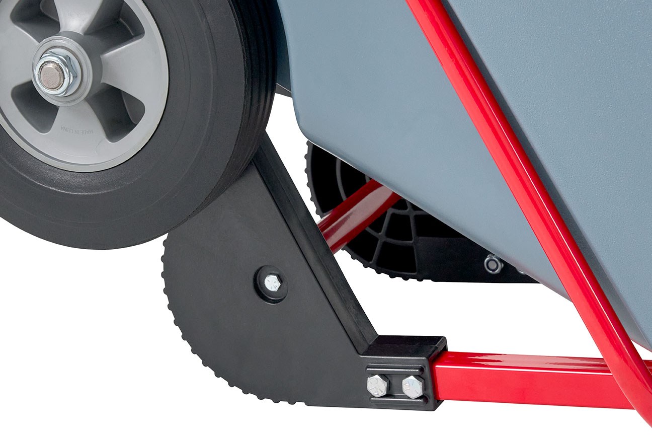 The BRUTE Standard Duty Tilt Truck has industrial strength construction and can transport heavy loads up to 850 lbs. with ease.