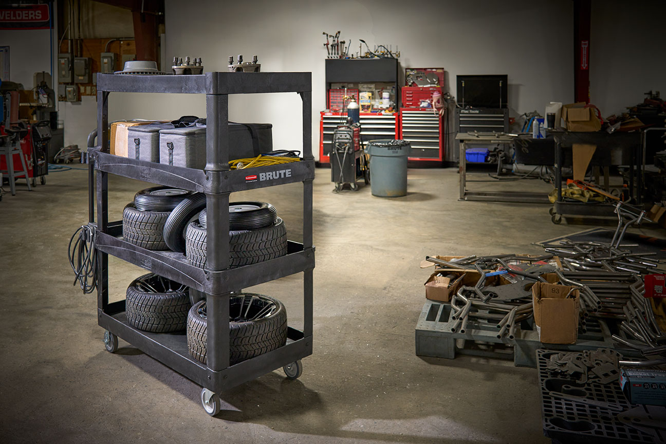 The BRUTE 4-Shelf Heavy-Duty Ergo Utility Cart provides 2X the storage capacity* to help move more materials efficiently throughout a facility.