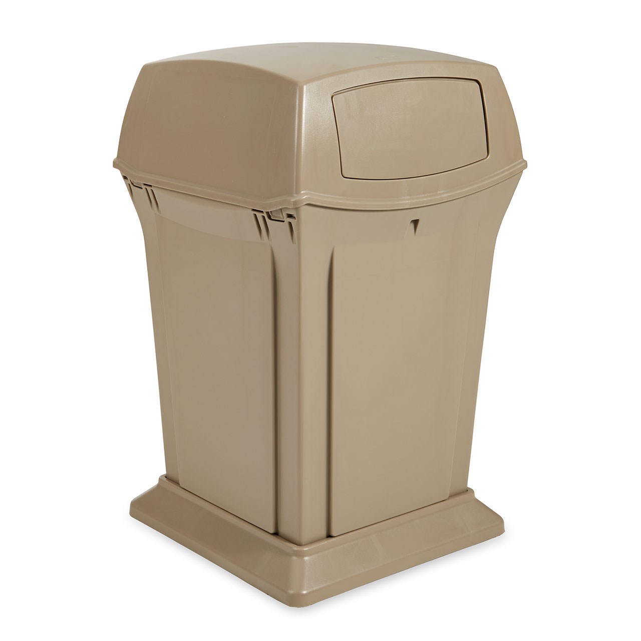 The Ranger® Container features Rubbermaid’s famous durability, modern styling, and easy-to-service design.