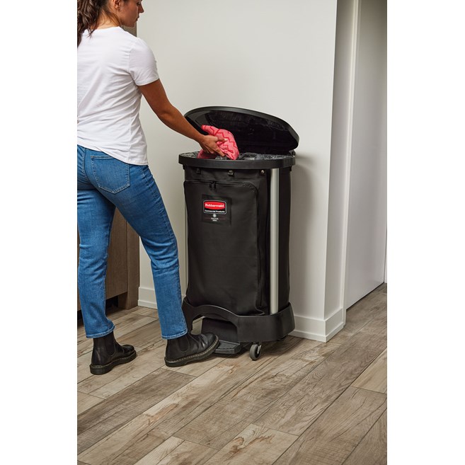 The Rubbermaid Commercial Premium Linen Hamper Bag fits the 30-Gal Premium Linen Hamper (FG630000BLA - sold separately).