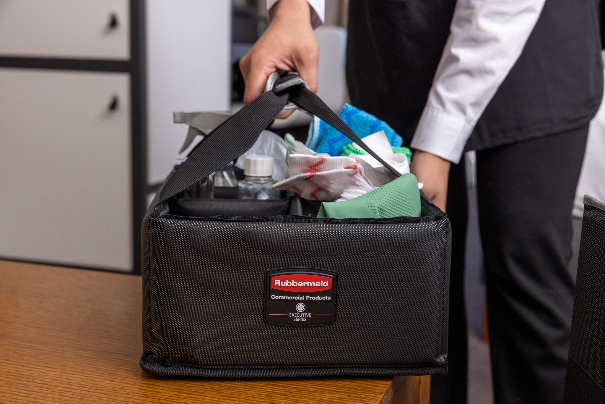 Rubbermaid Quick Cart Cleaning Trolley, Medium